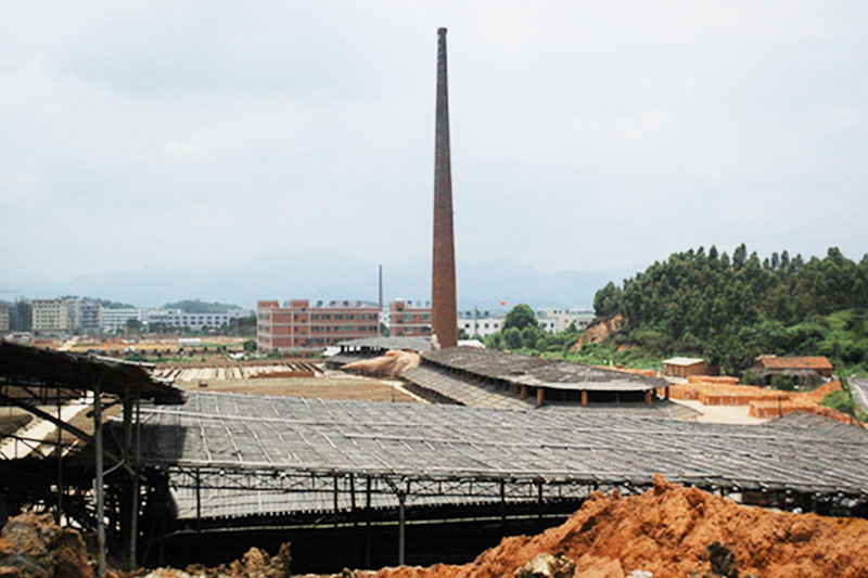 仲恺潼湖基地合成一场砖厂砖结构烟囱拆除项目